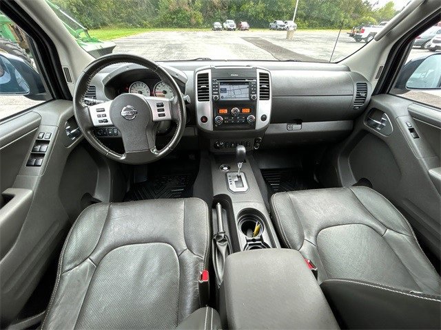 Used 2021 Nissan Frontier PRO-4X w/ Pro-4x Utility Package image 13