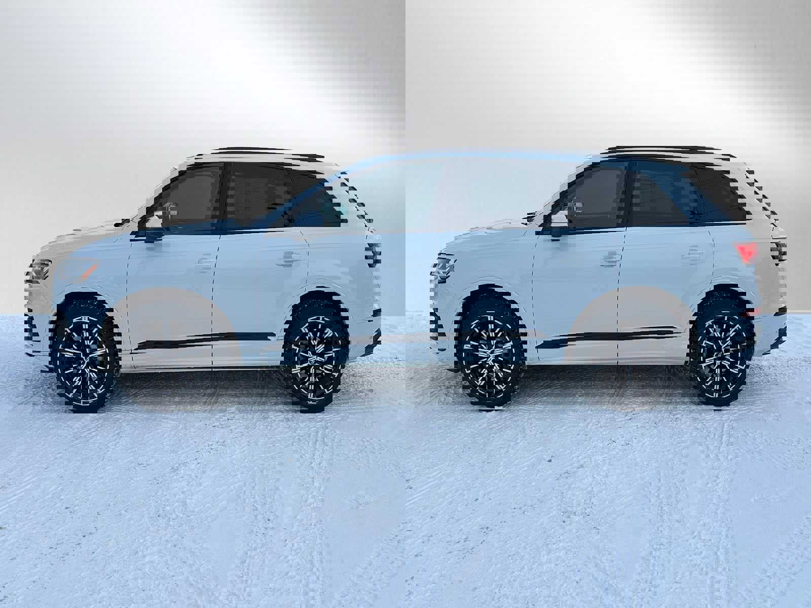 Used 2022 Audi Q7 Premium Plus image 6