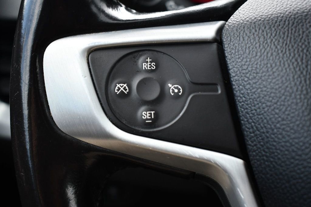 Used 2019 GMC Terrain SLT image 28