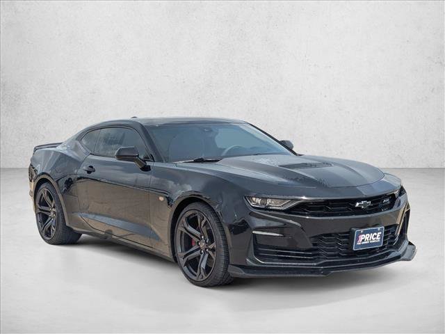 Used 2022 Chevrolet Camaro SS RWD image 3