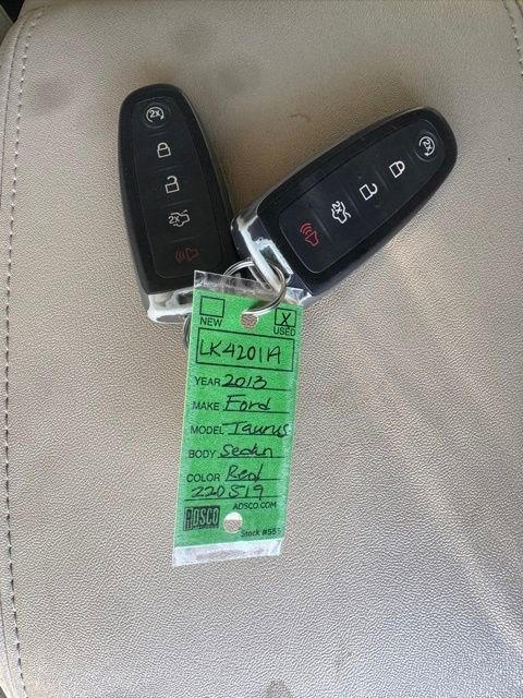 Used 2013 Ford Taurus Limited FWD image 22