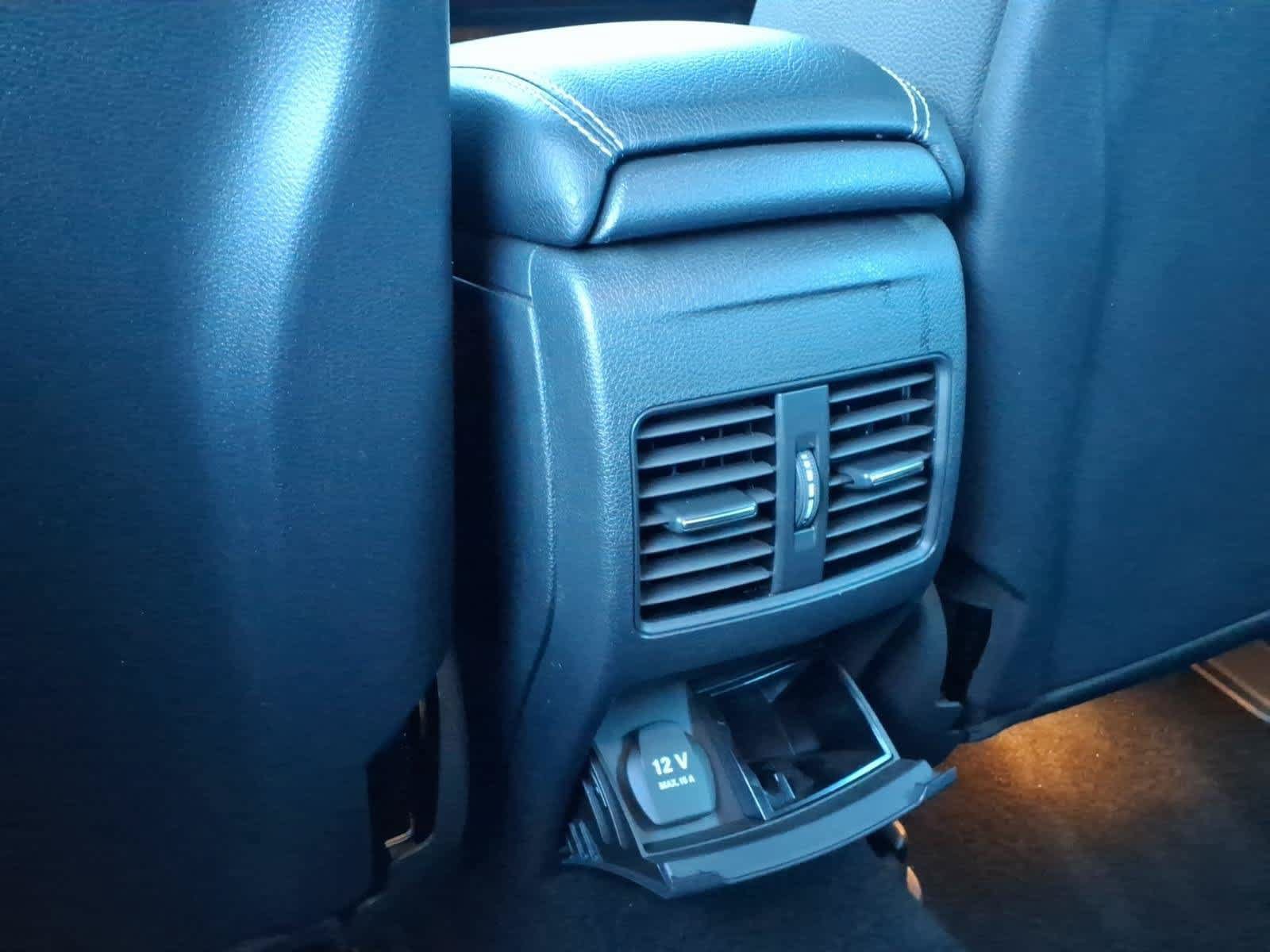 Used 2014 Mercedes-Benz CLA 250 image 11
