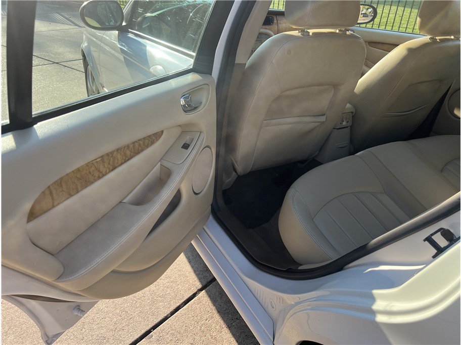 Used 2004 Jaguar X-TYPE 3.0 AWD/4WD image 10