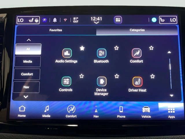 Used 2026 Chrysler Pacifica Limited FWD image 50