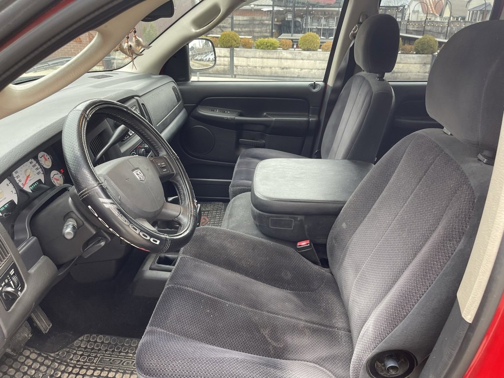 Used 2004 Dodge Ram 1500 Truck SLT w/ Sport Appearance Group image 9