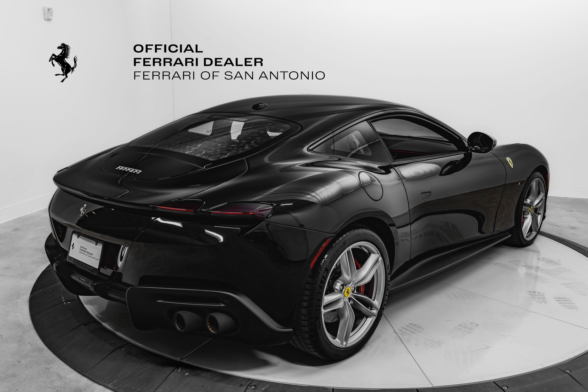 Certified 2024 Ferrari Roma Base image 10