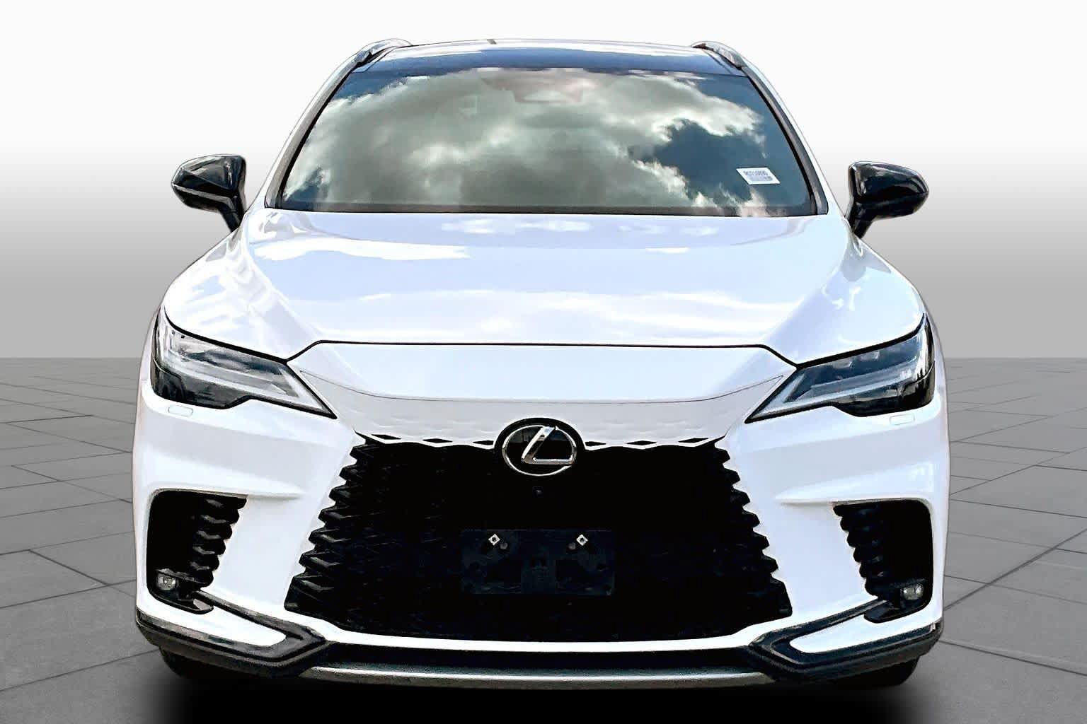Used 2024 Lexus RX 500h F Sport AWD/4WD image 4