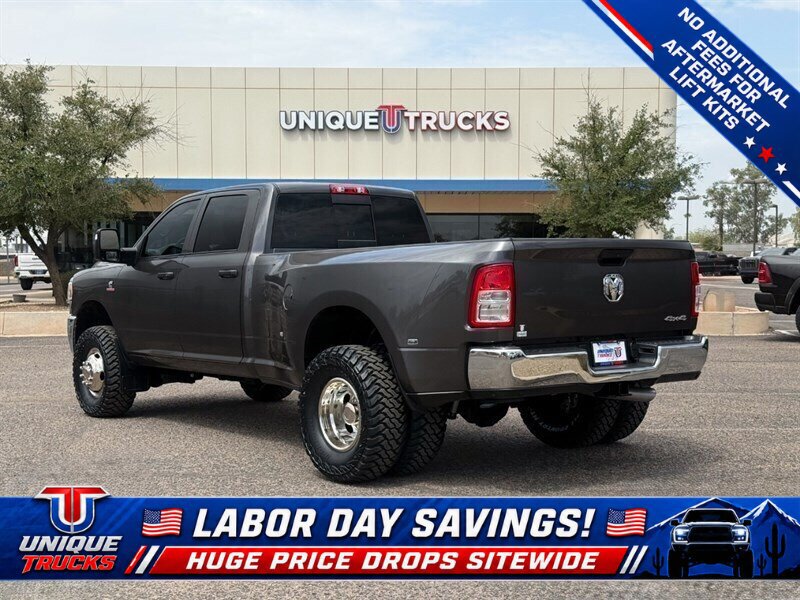Used 2024 RAM 3500 Tradesman w/ Chrome Appearance Group AWD/4WD image 8