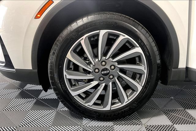 Used 2023 Lincoln Corsair Reserve FWD image 8