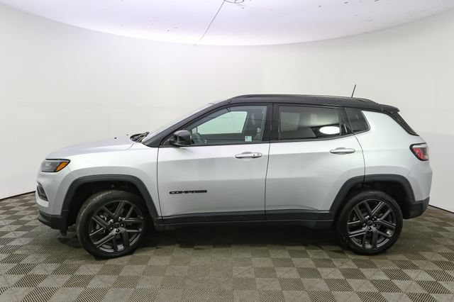 Used 2026 Jeep Compass Limited AWD/4WD image 6