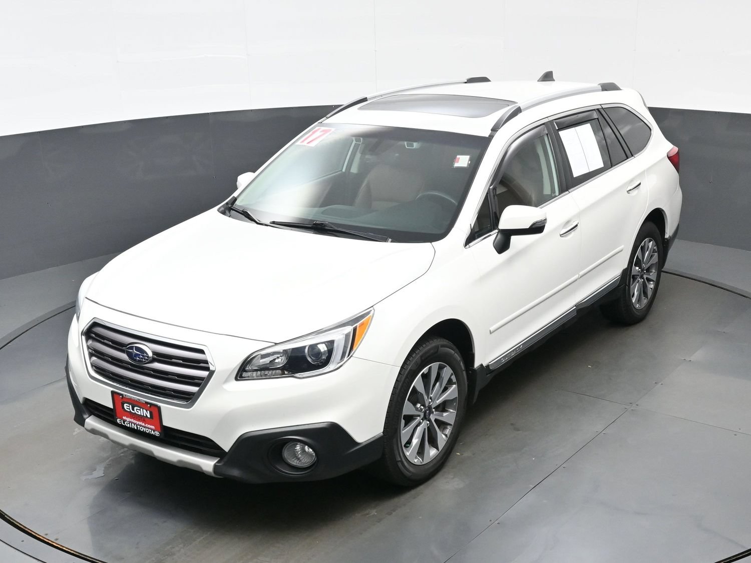 Used 2017 Subaru Outback 2.5i Touring w/ Popular Package #5A AWD/4WD image 38