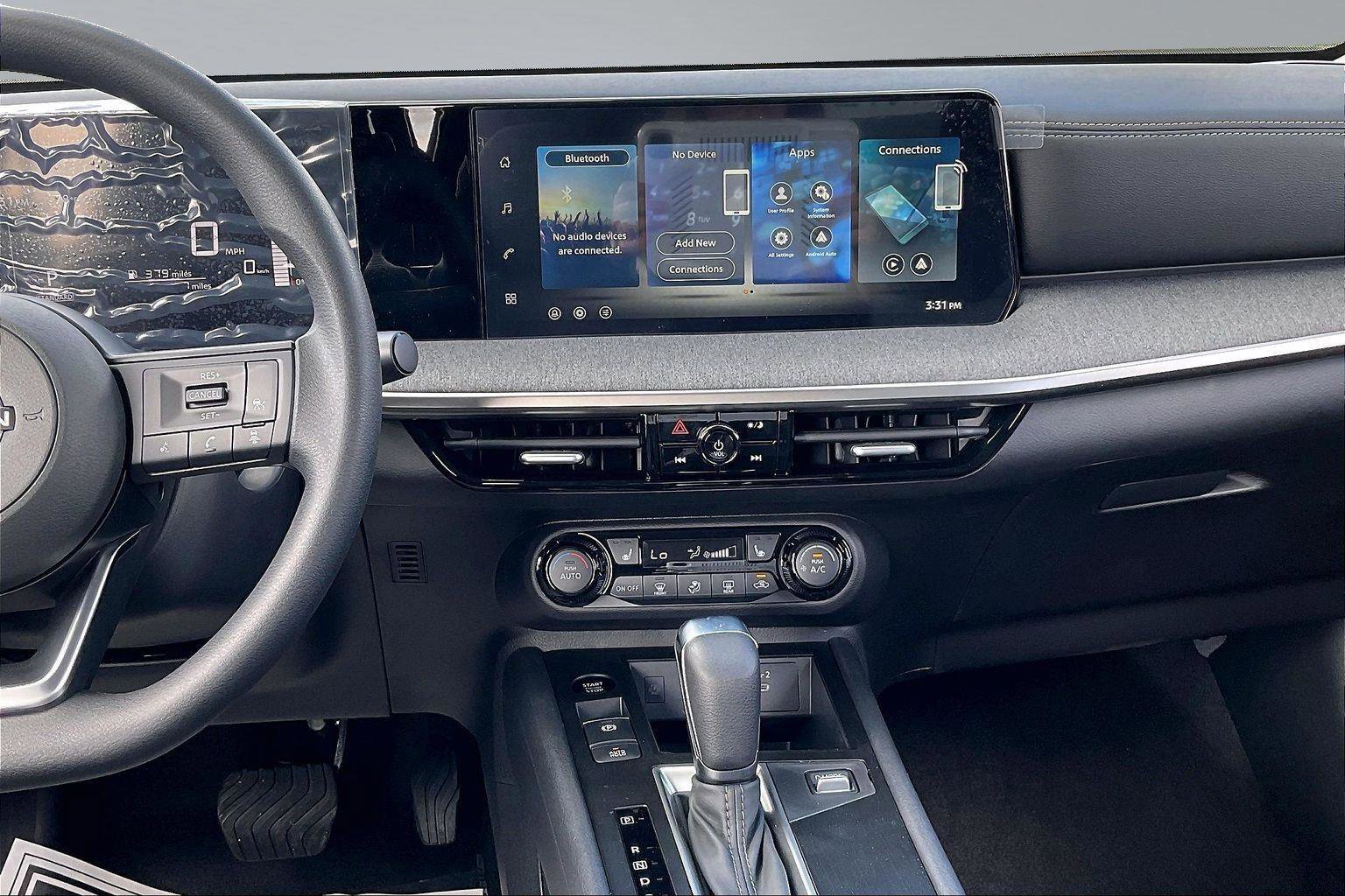 New 2026 Nissan Kicks SV FWD image 8