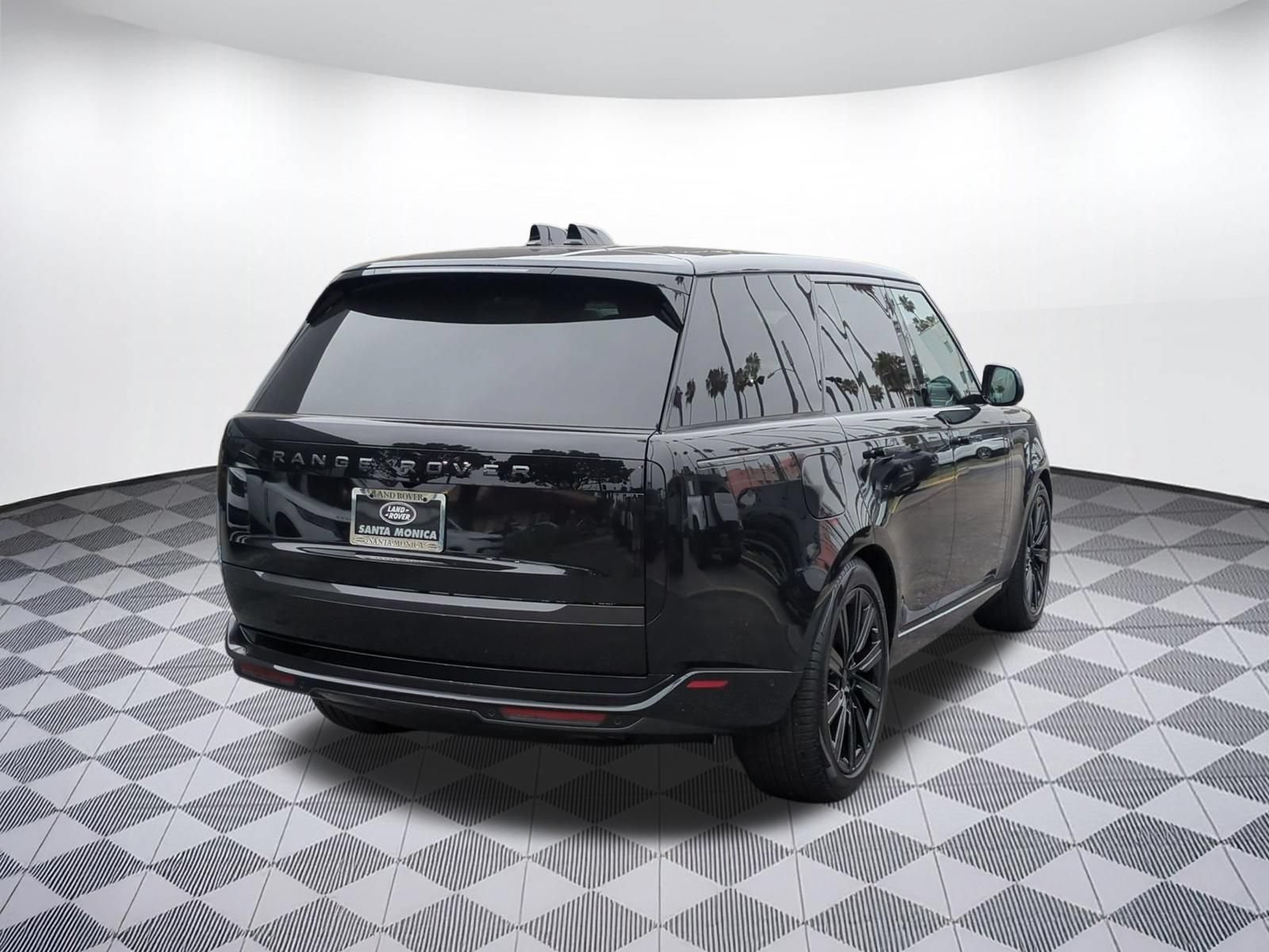 New 2026 Land Rover Range Rover SE AWD/4WD image 5