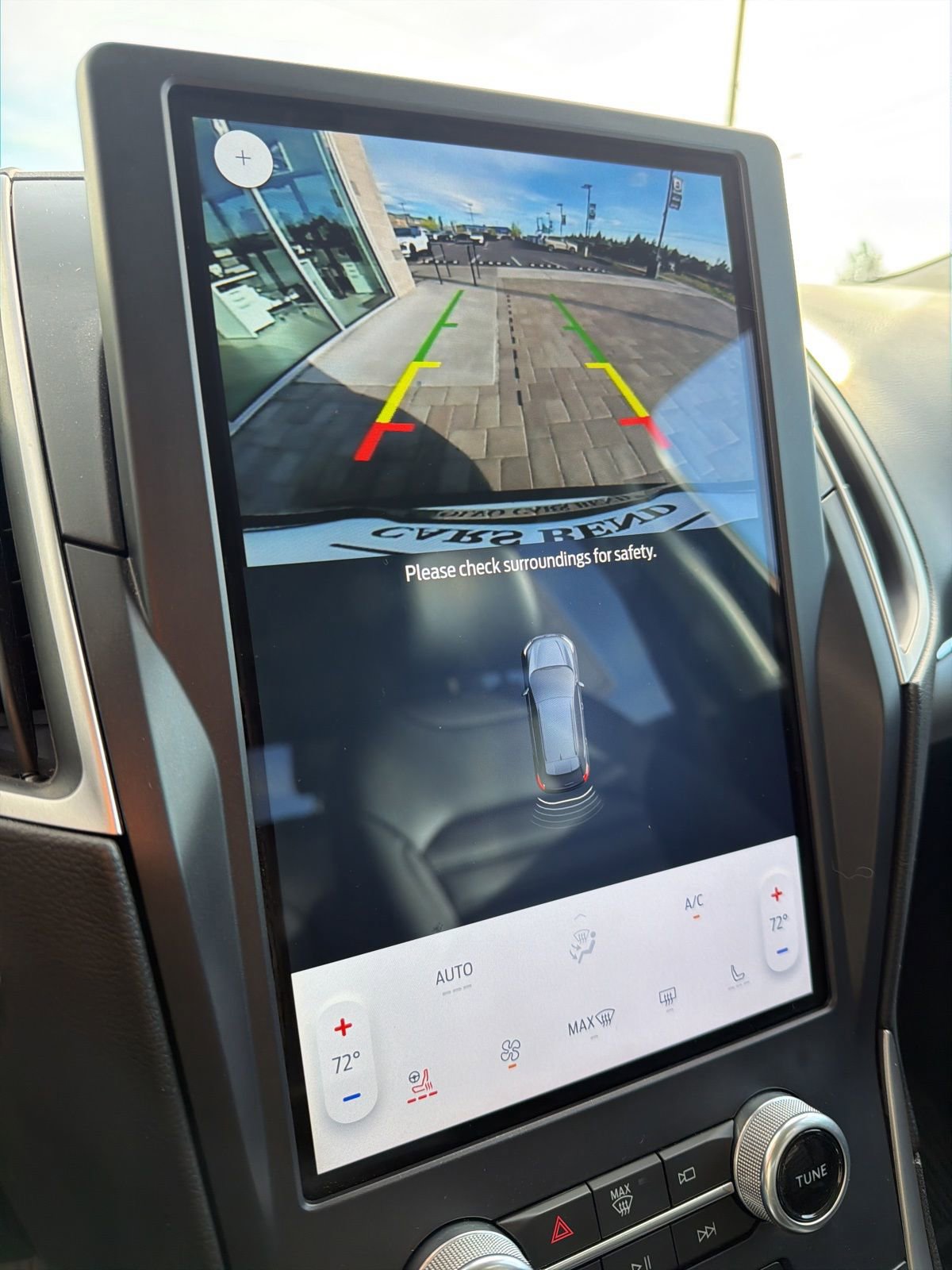 Used 2022 Ford Edge SEL w/ Convenience Package image 14