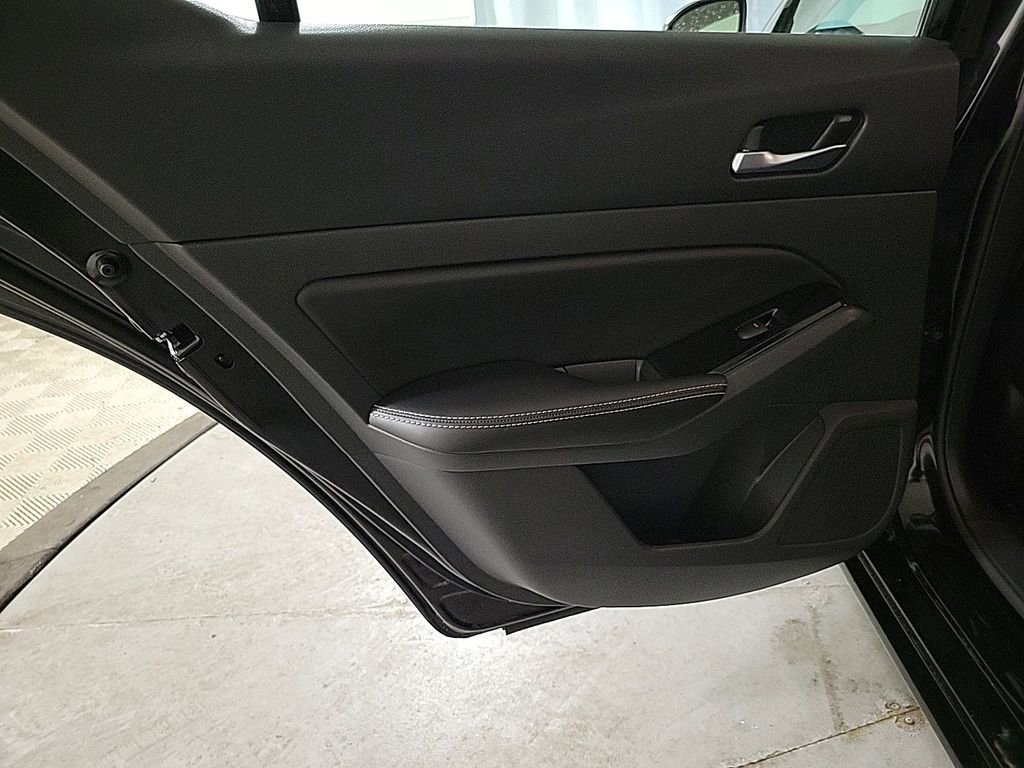 Used 2023 Nissan Altima 2.5 SL image 22