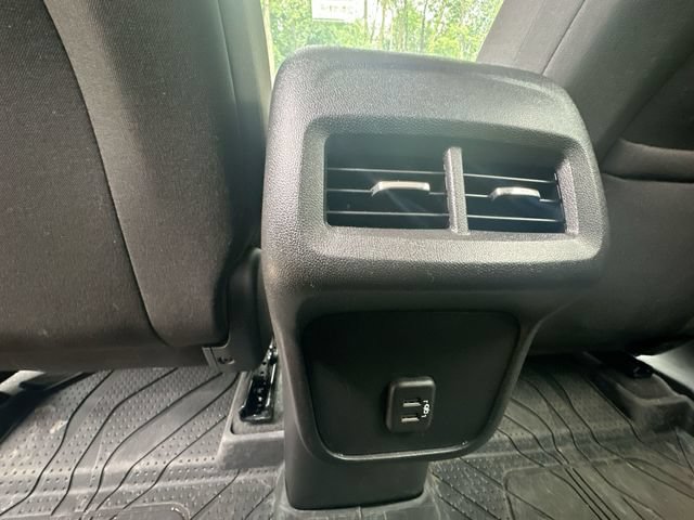 Used 2024 Chevrolet Equinox LT w/ LPO, Floor Liner Package FWD image 24