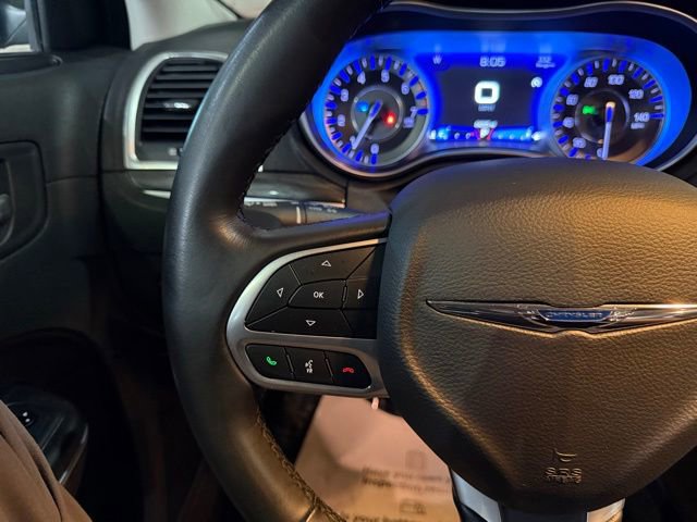 Used 2021 Chrysler 300 Touring L RWD image 15