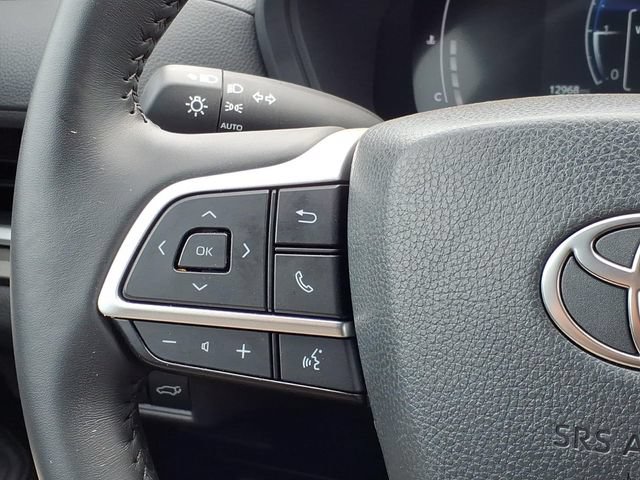 Used 2026 Toyota Grand Highlander AWD image 22