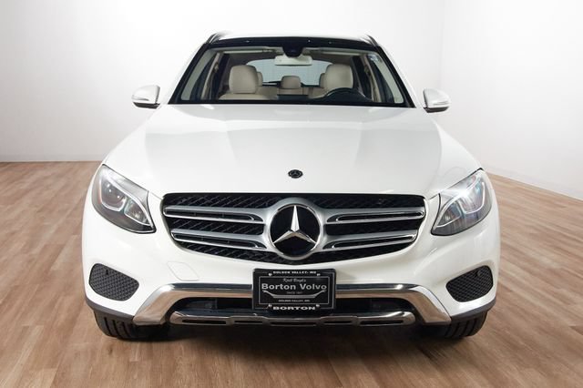 Used 2019 Mercedes-Benz GLC 300 4MATIC image 2