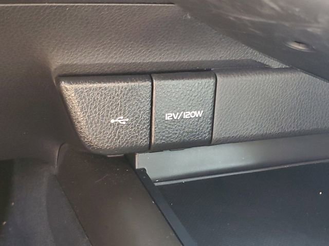 Used 2024 Toyota Camry LE image 28