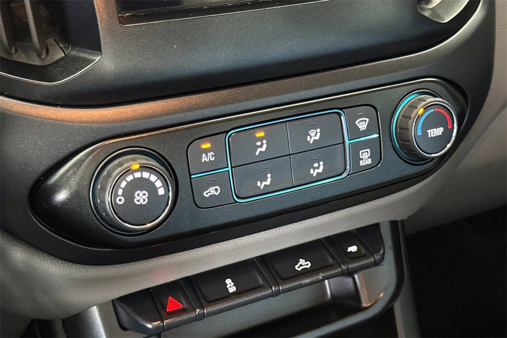 Used 2017 GMC Canyon 2WD Crew Cab w/ Convenience Package image 23