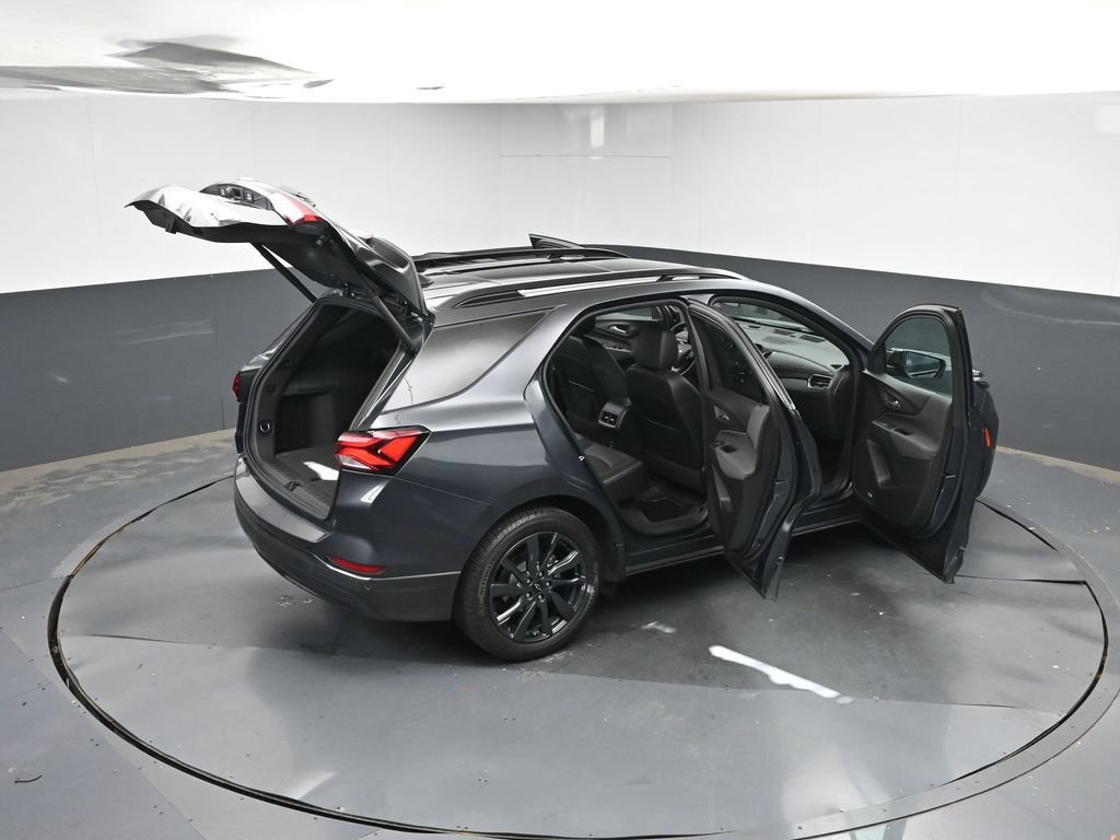 Used 2023 Chevrolet Equinox RS w/ RS Leather Package FWD image 46