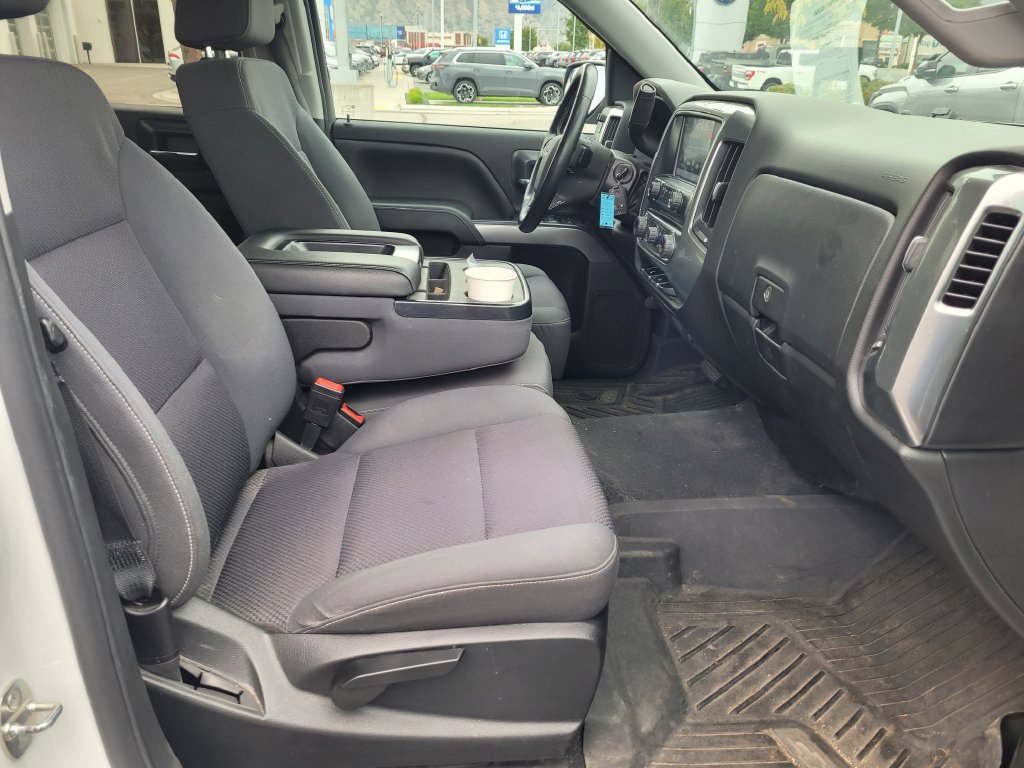 Used 2018 Chevrolet Silverado 1500 LT w/ All Star Edition AWD/4WD image 21