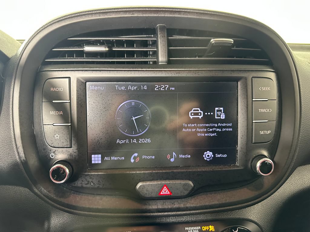 Used 2022 Kia Soul LX w/ Technology Package FWD image 22