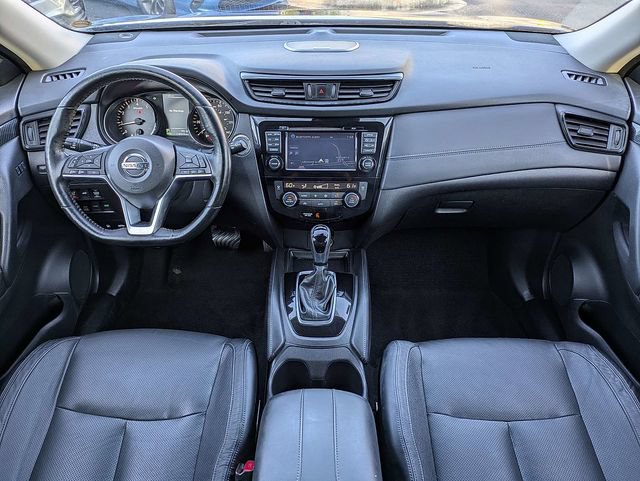 Used 2017 Nissan Rogue SL w/ SL Premium Package AWD/4WD image 15