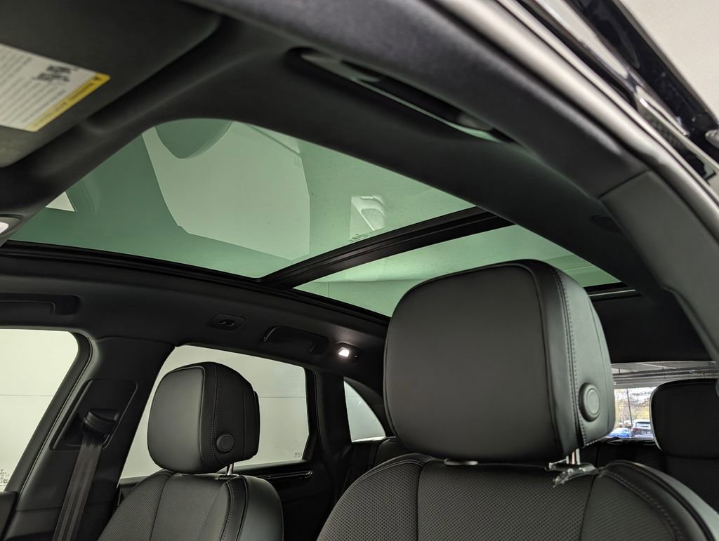 New 2026 Porsche Macan image 30