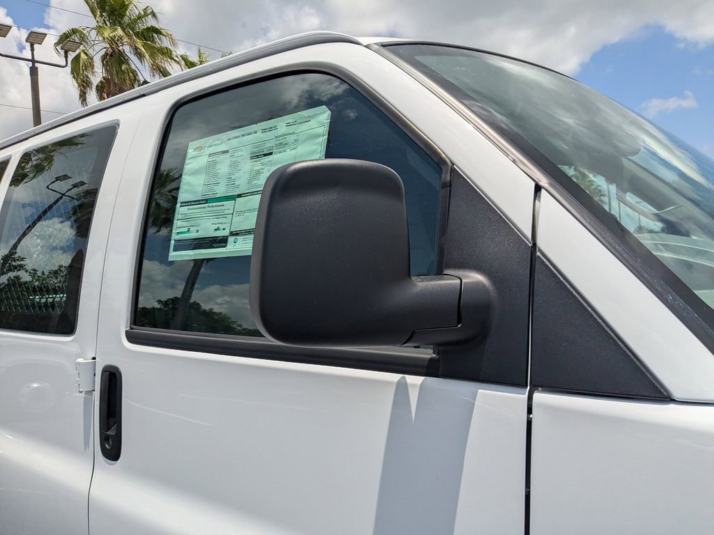 New 2025 Chevrolet Express 2500 w/ Communications Package image 12