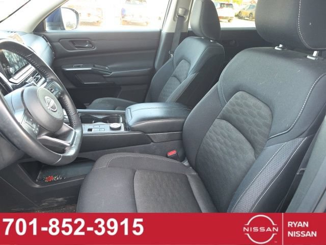 Certified 2024 Nissan Pathfinder SV AWD/4WD image 10