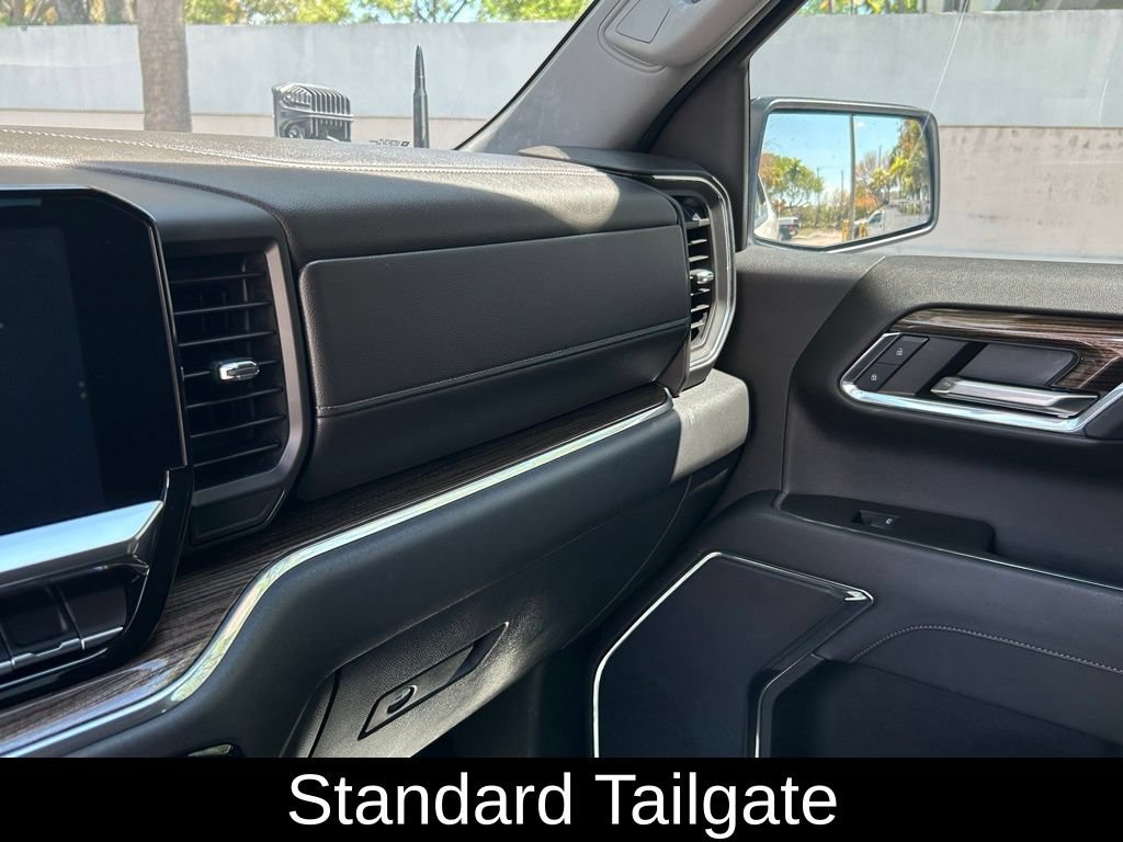 Used 2024 Chevrolet Silverado 1500 LT Trail Boss AWD/4WD image 30