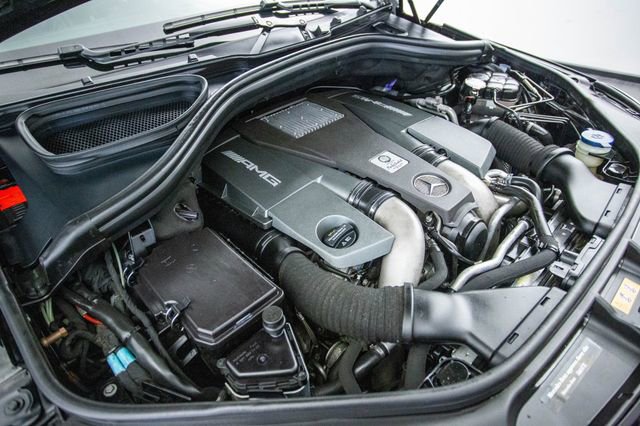 Used 2016 Mercedes-Benz GLE 63 AMG 4MATIC w/ Night Package image 46