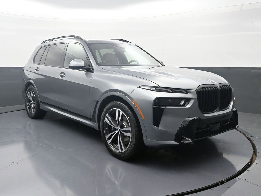New 2026 BMW X7 xDrive40i w/ M Sport Package image 3