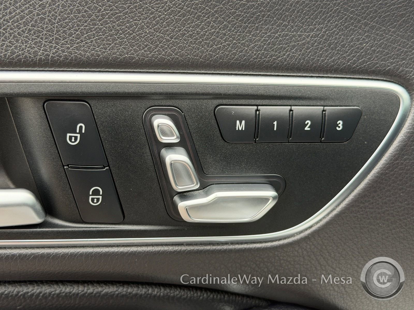 Used 2018 Mercedes-Benz CLA 250 image 17