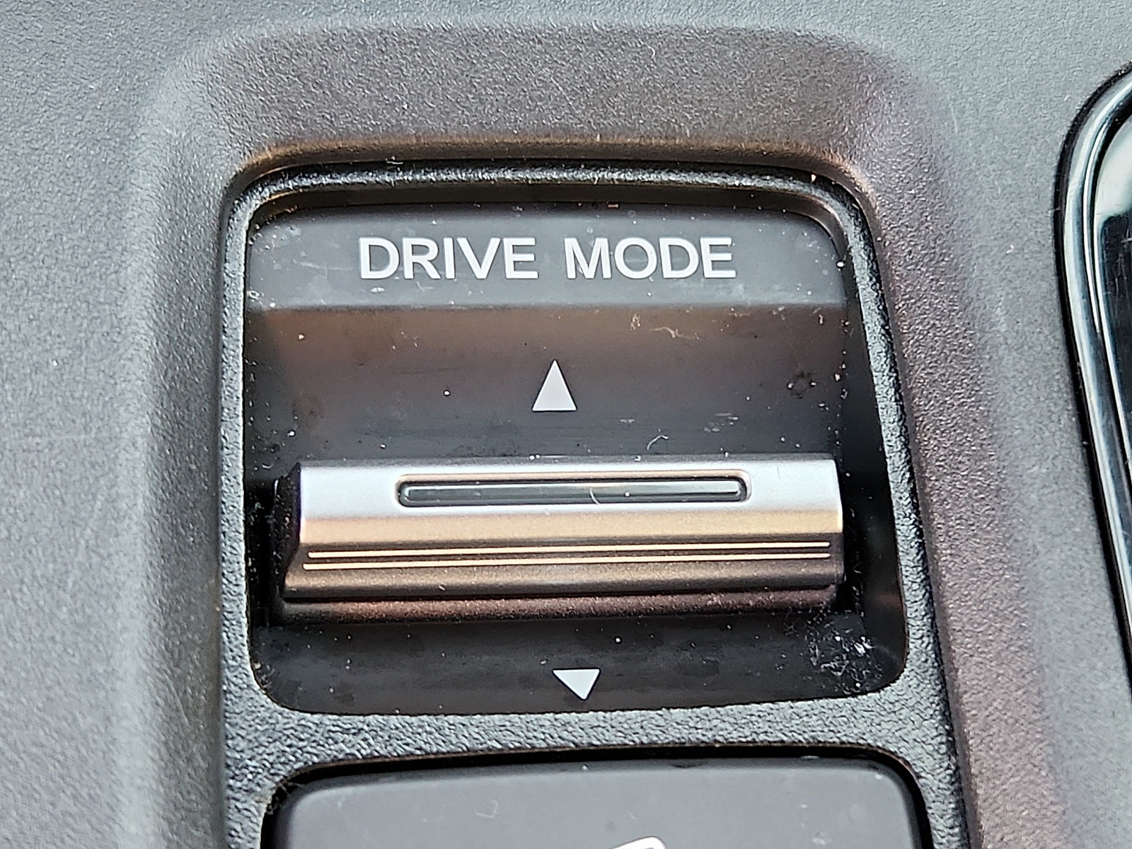 Used 2024 Honda CR-V Sport Touring image 25
