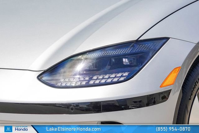 Used 2024 Hyundai Ioniq 6 SE RWD image 5