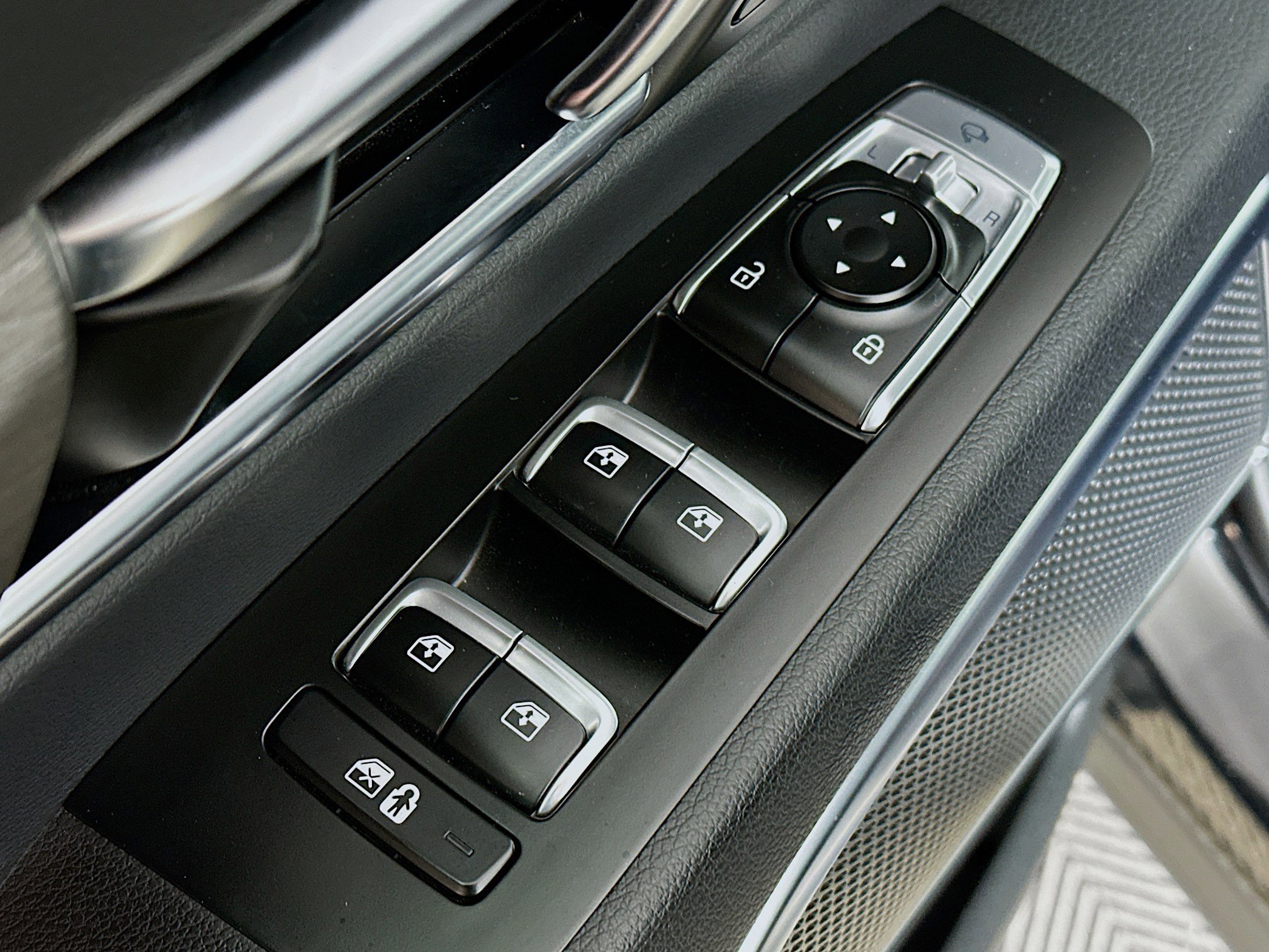 Used 2024 Kia Telluride SX Prestige X-Line AWD/4WD image 18