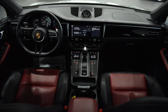 Used 2022 Porsche Macan S image 15