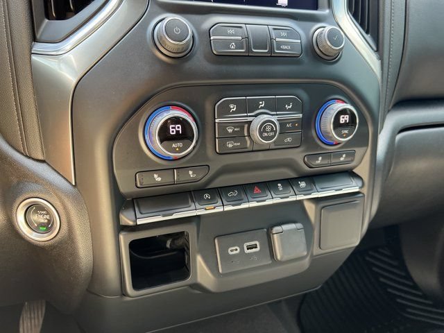 Used 2022 Chevrolet Silverado 1500 LT AWD/4WD image 30