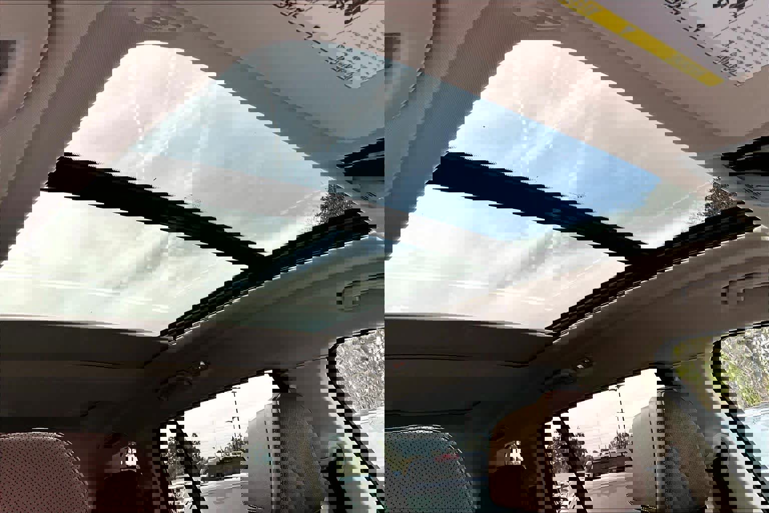 Certified 2024 BMW X7 xDrive40i w/ Premium Package image 14