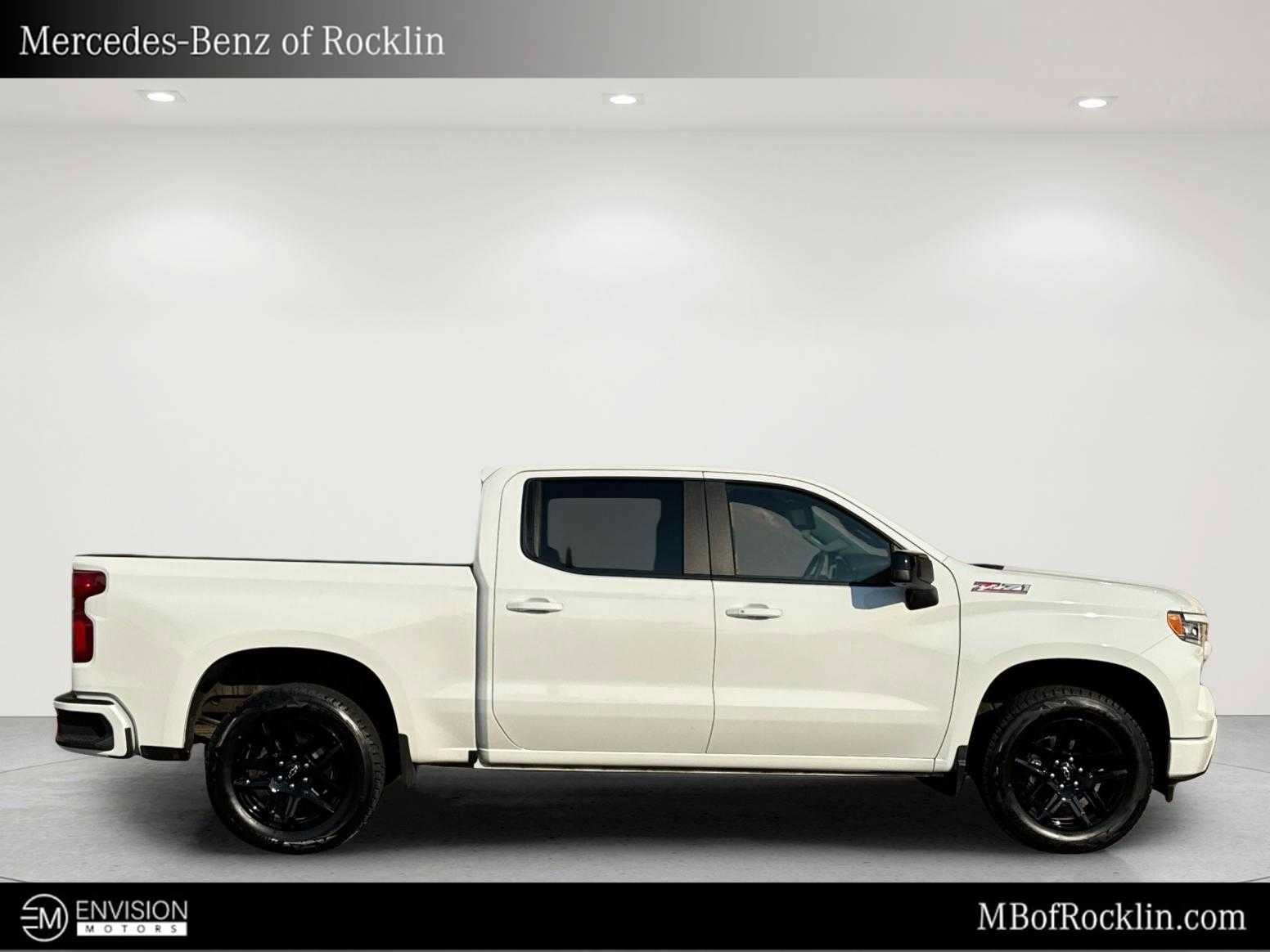 Used 2023 Chevrolet Silverado 1500 RST AWD/4WD image 7