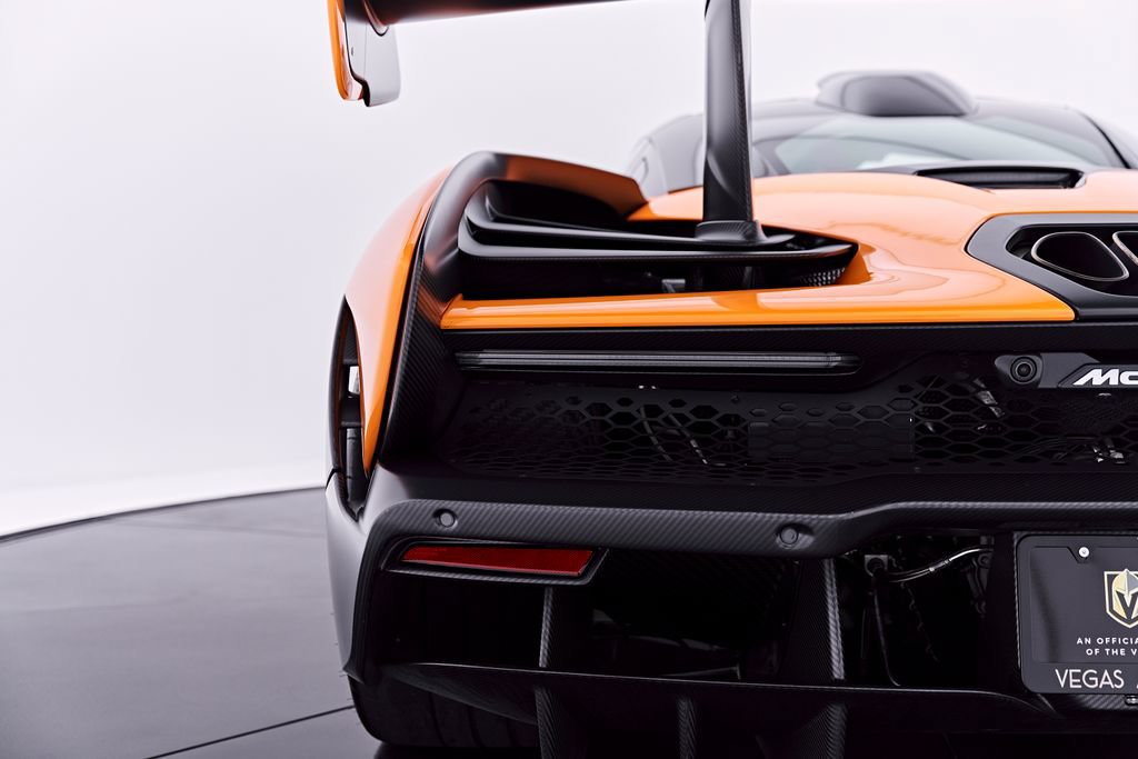 Used 2019 McLaren Senna RWD image 49