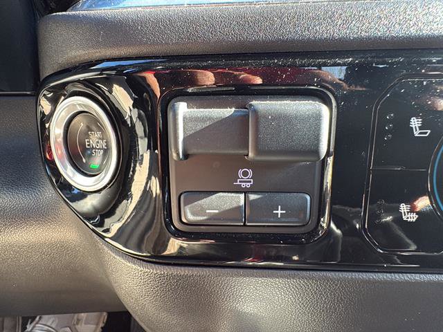 Used 2022 Chevrolet Silverado 1500 LT w/ All Star Edition Plus image 24