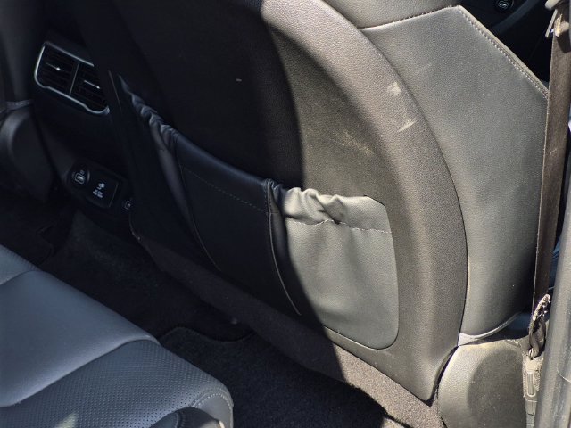 Used 2022 Hyundai Santa Fe Limited FWD image 17