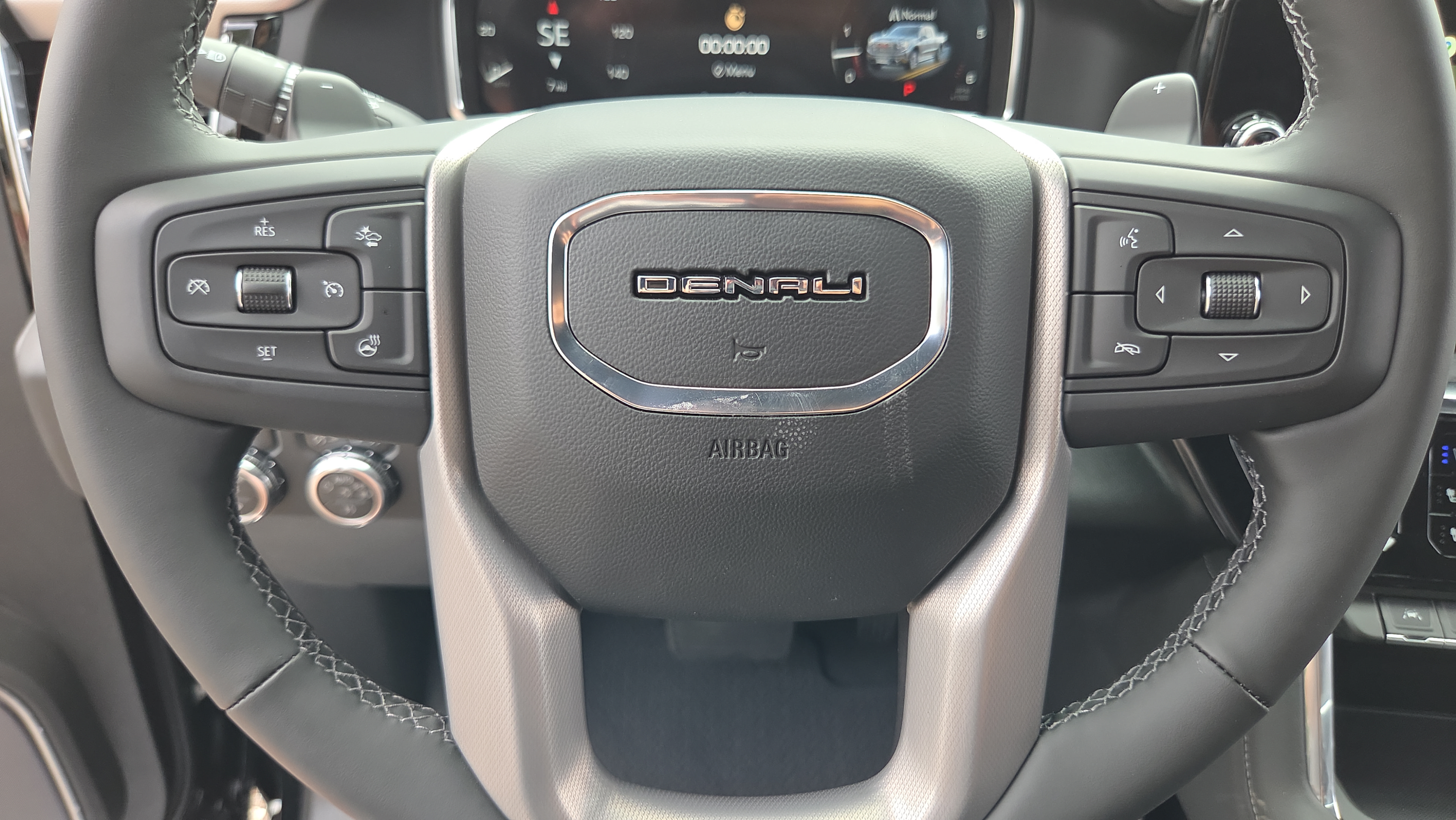 New 2026 GMC Sierra 1500 Denali w/ Technology Package RWD image 22