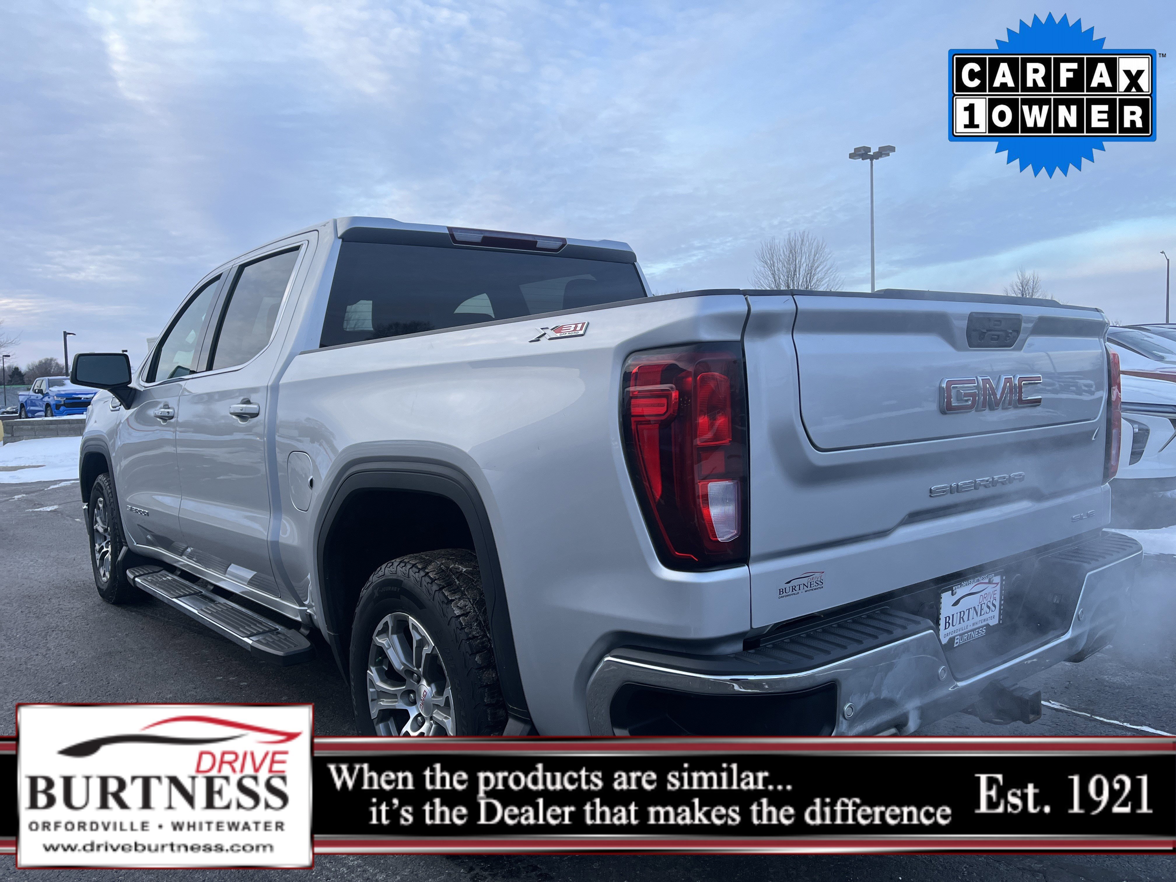 Used 2022 GMC Sierra 1500 SLE image 24