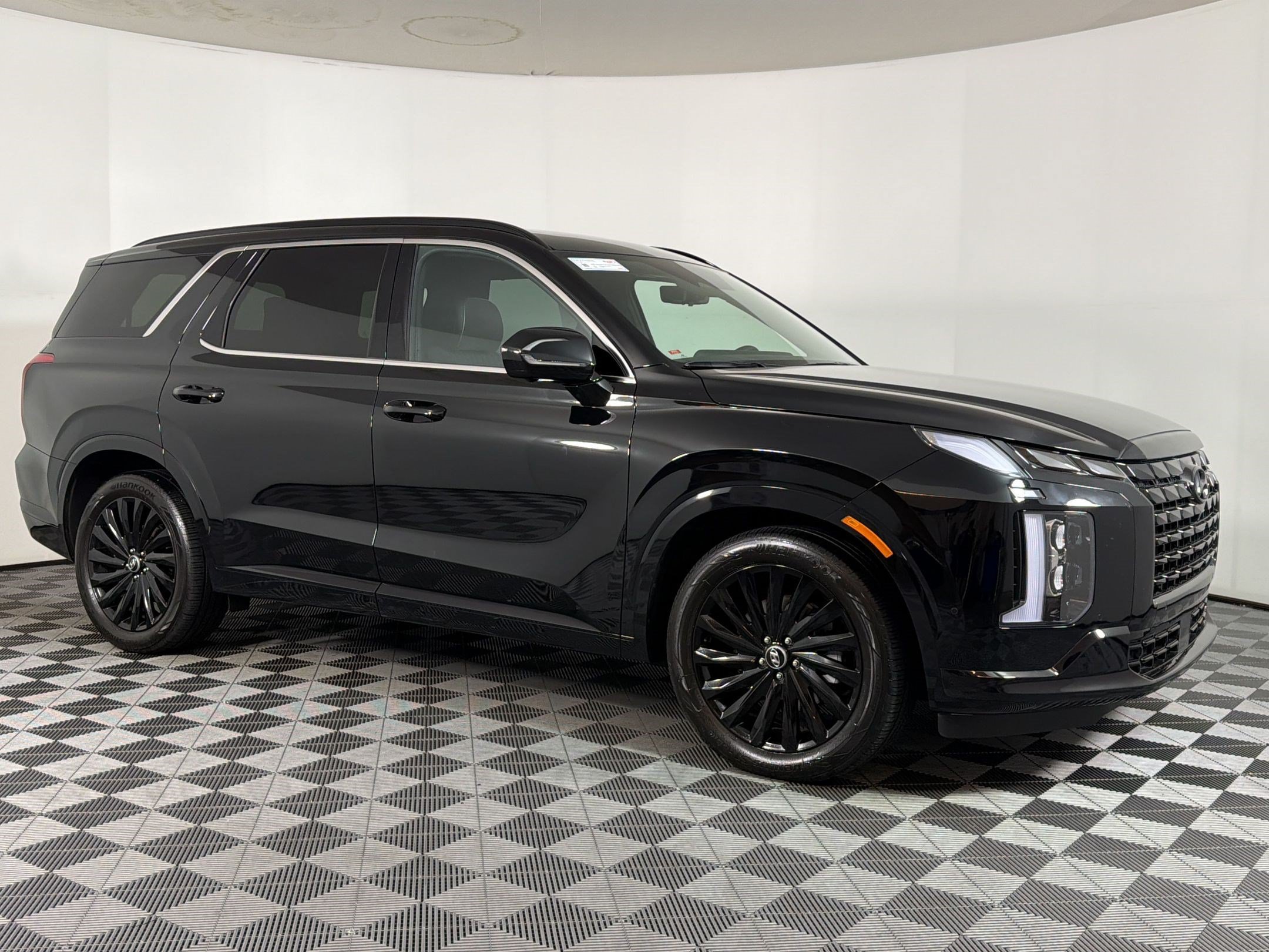Used 2025 Hyundai Palisade Calligraphy AWD/4WD image 6