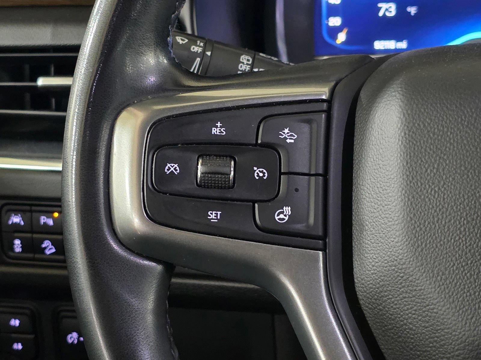 Used 2023 Chevrolet Tahoe Premier AWD/4WD image 32